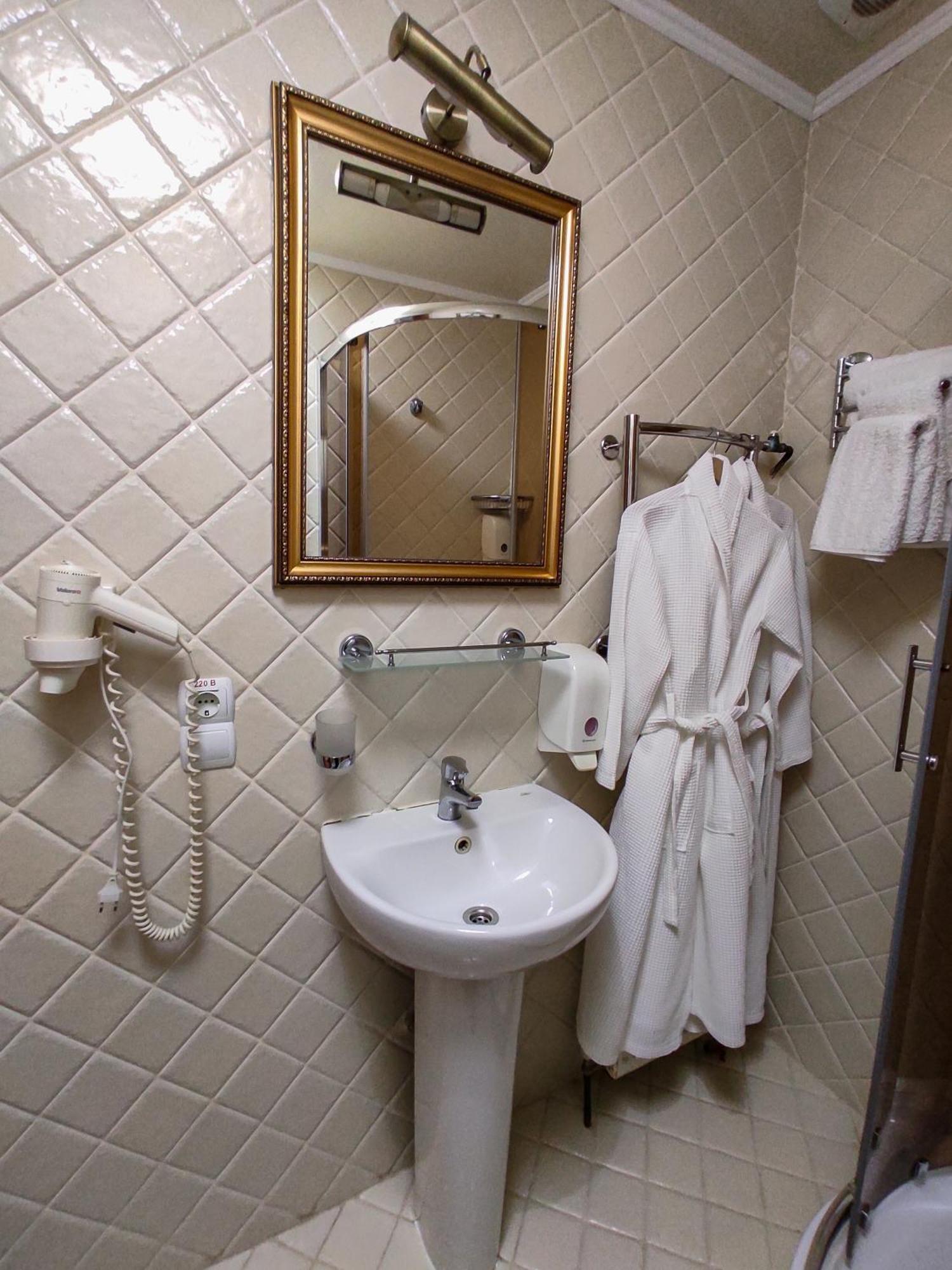 Vip Hotel Izmajil Kültér fotó