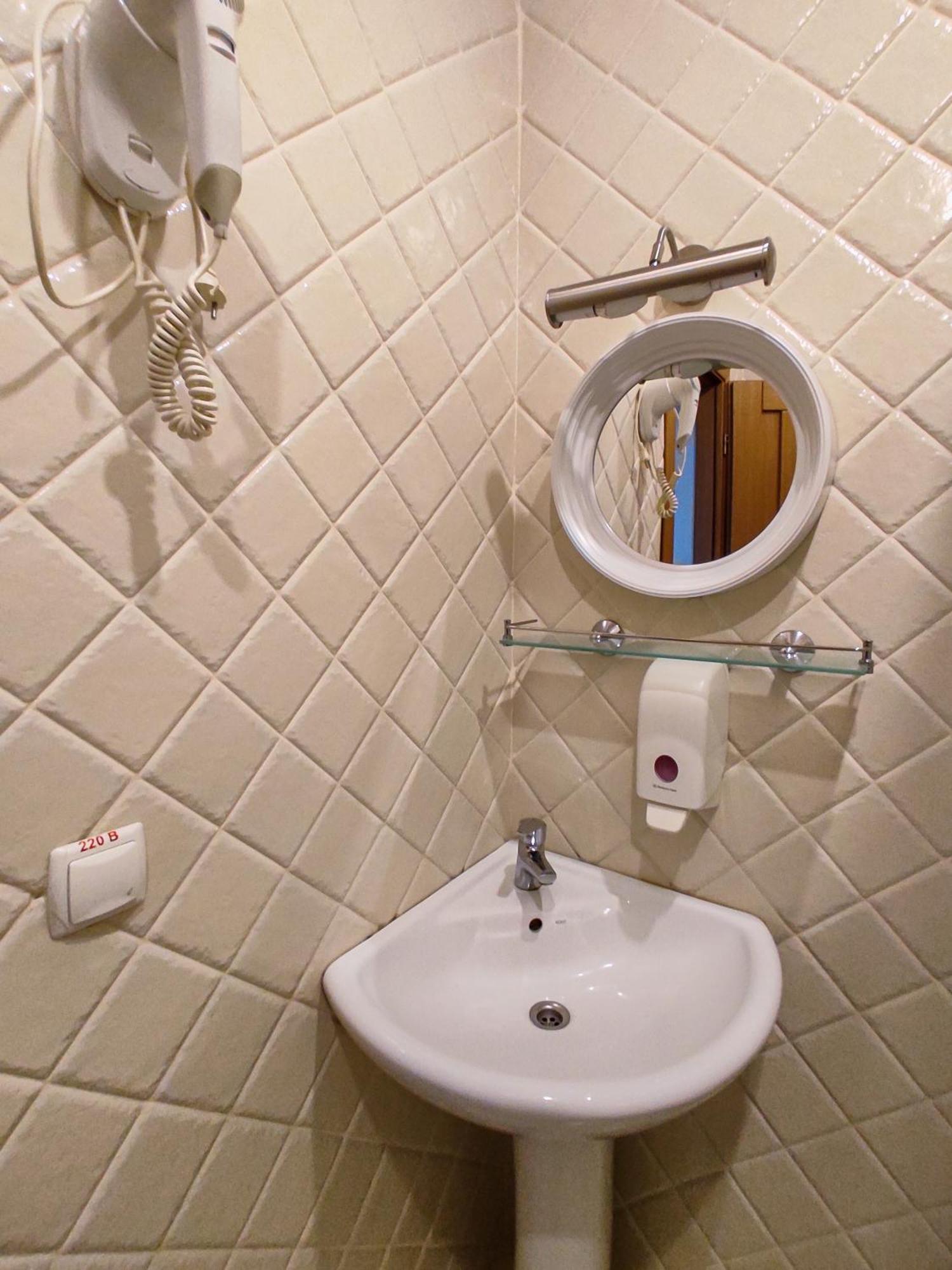 Vip Hotel Izmajil Kültér fotó