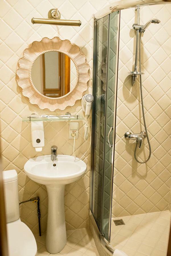 Vip Hotel Izmajil Kültér fotó