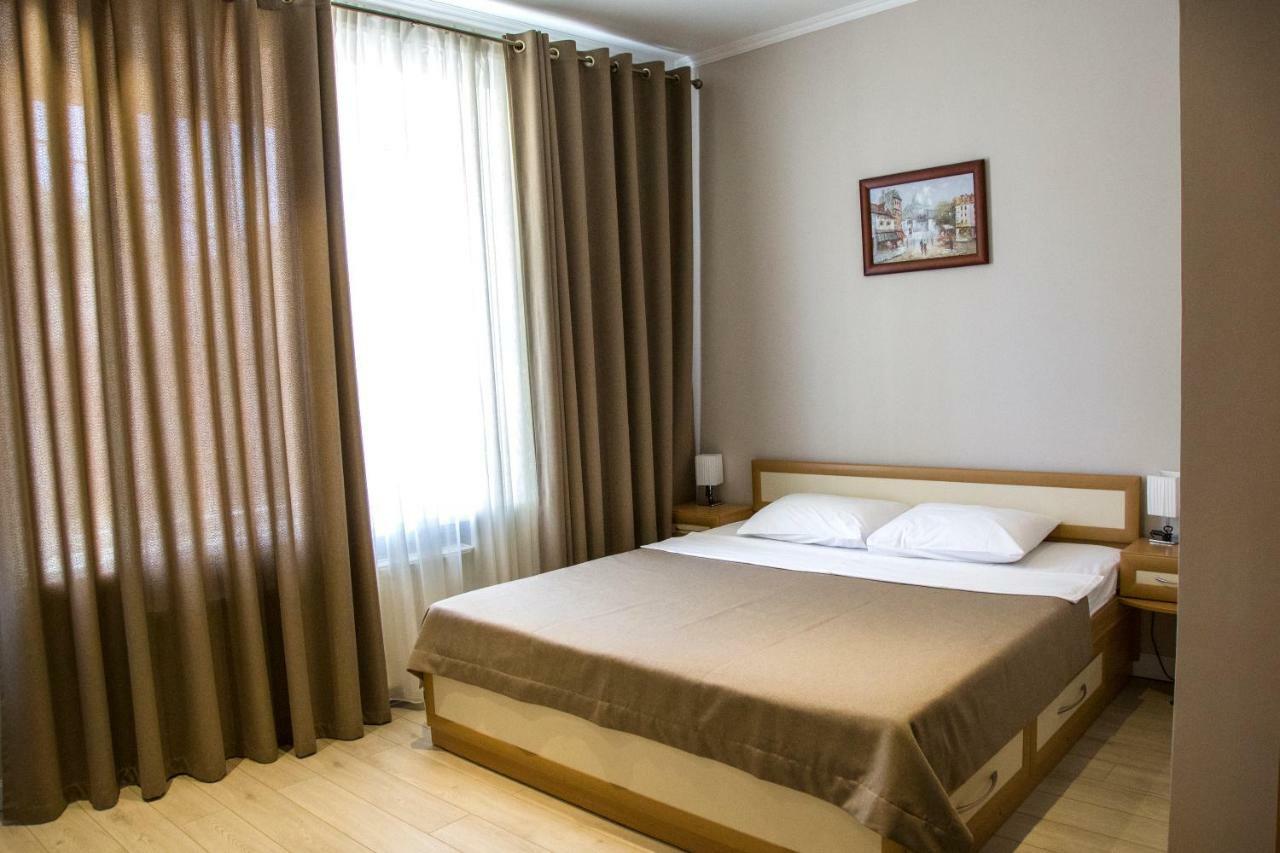 Vip Hotel Izmajil Kültér fotó