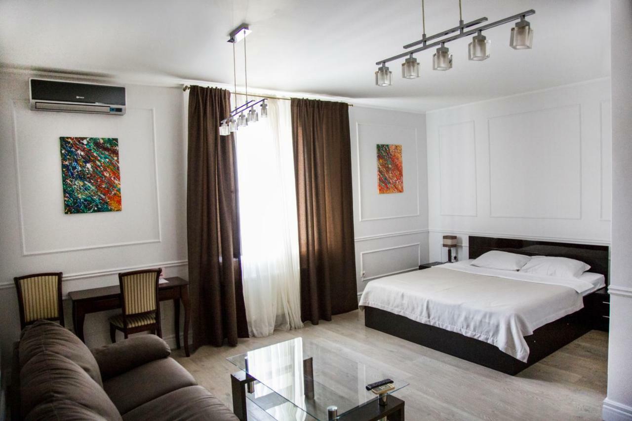 Vip Hotel Izmajil Kültér fotó